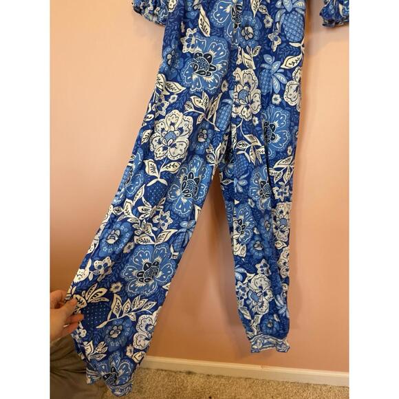 FARM RIO Womens Full Of Flowers V-Neck Ruffle Jumpsuit Blue White XS - Picture 3 of 9